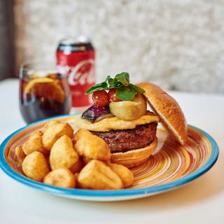 ¡Hamburguesa, bowl o escalope en Dudy Café! 3