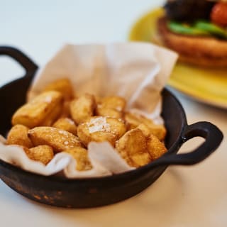 ¡Hamburguesa, bowl o escalope en Dudy Café! 4