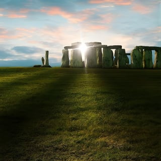Inner Circle Access of Stonehenge including Bath and Lacock Day Tour from London 4