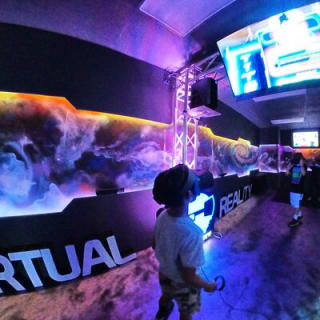 Virtual Reality (VR) Experience in Los Angeles 8