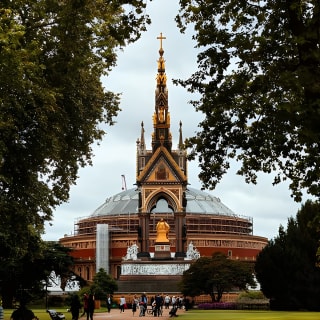 Treasures of London: The Royal Family Private Tour 4