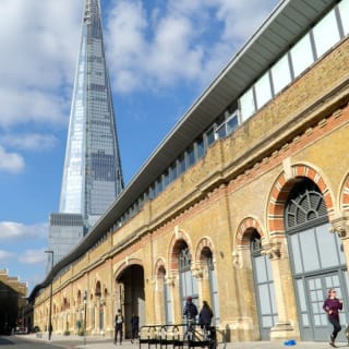 Wonders of London Bridge: Troll Hunt Outdoor Exploration Game 2