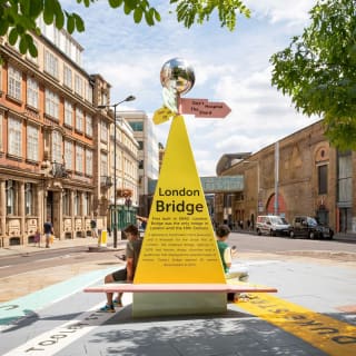 Wonders of London Bridge: Troll Hunt Outdoor Exploration Game 4
