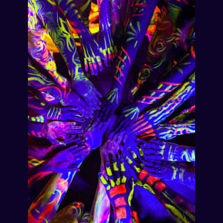 Neon Model Experience! Oxford Circus Life Drawing 1