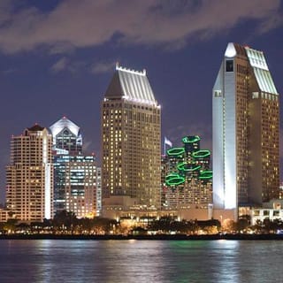 Wacky San Diego Bar Crawl by Let's Roam 1