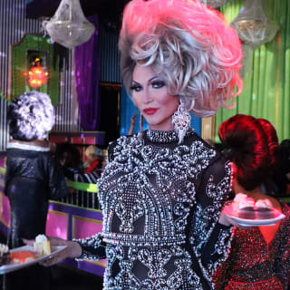 Dinner with the Divas – Celebrity Impersonators Show at LIPS Chicago 5