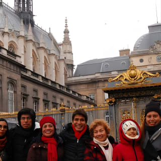 Notre Dame, St Chapelle, ile de la cité, Louvre - semi privé -4h 4