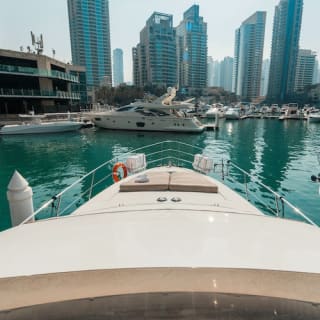 Dubai Marina: noleggio yacht di lusso 58 piedi – Etosha 15