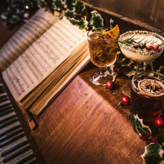 Moonshine Saloon: The Christmas Run 6