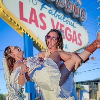 Cásate con Elvis en Las Vegas Cartel con fotos lncluido 7