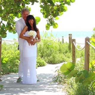 MIAMI Beach Wedding or Vow Renewal Ceremony  4