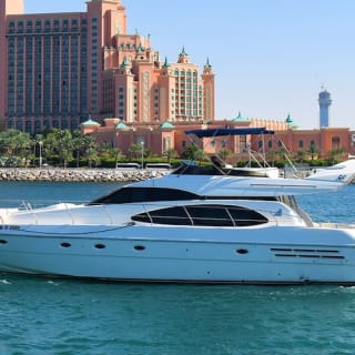 Dubai Marina: noleggio yacht di lusso 58 piedi – Etosha 17