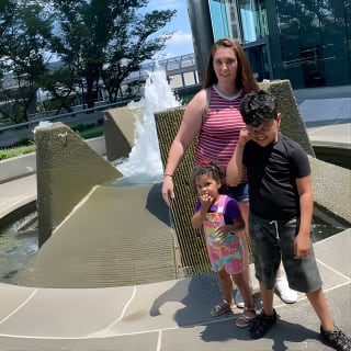 Downtown Knoxville Hidden Tour w/ Ice Cream, Coffee & Tennessee River Gems 13