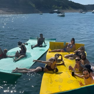 3-stündige private Bootscharter auf dem Lake Travis für bis zu 12 Personen 6