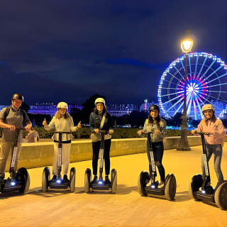 Visite nocturne de groupe en Segway 1