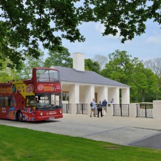 Hop-on Hop-off Bus Cambridge 4