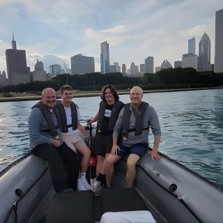 Tour in barca con guida del gruppo piccolo a Chicago 14