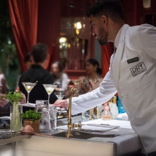 Taller de coctelería en Dry Martini Madrid 3