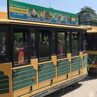 Vienna: Schönbrunn Express Hop-on Hop-off Train 10