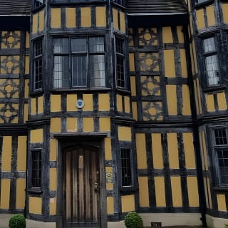 On the Origins of Charles Darwin: A Self-Guided Audio Tour of Shrewsbury 13