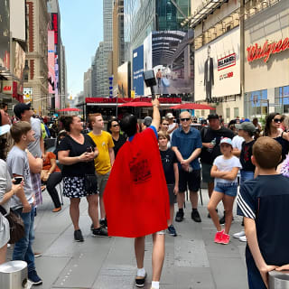 Súper Visita Pública de NYC: Héroes, cómics y mucho más! 1