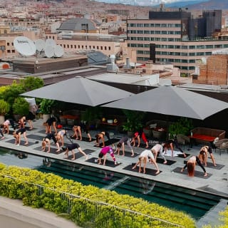 Pilates workout en el Jardín Secreto del Hotel Mandarin 5* 1