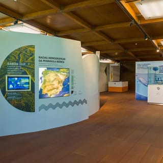 Visita al Pabellón del Agua 2