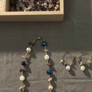 Taller de joyería y vino ilimitado en Madrid 3