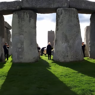Inner Circle Access of Stonehenge including Bath and Lacock Day Tour from London 6