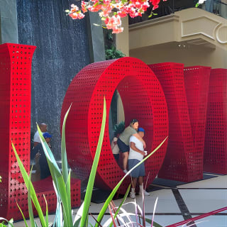  Food and Sightseeing Tour on the Las Vegas Strip 9
