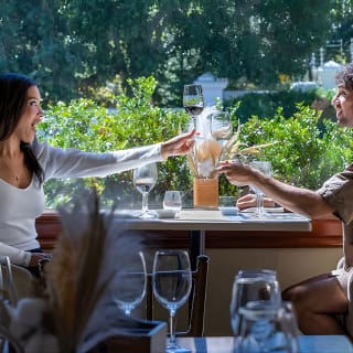 Wine Tour: Paarl, Franschhoek & Stellenbosch incl 3 wineries 6