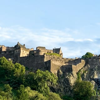 Edinburgh Audio Tour: Monuments, Myths & Mysteries of the Old Town 6