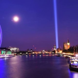 Comedy Night on The River Thames 5