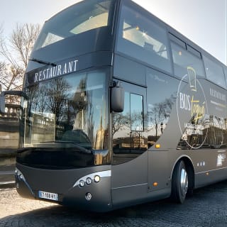 Paris Lunch Bus Toque avec Champagne depuis les Champs-Elysées 5