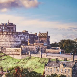 Edinburgh Audio Tour: Monuments, Myths & Mysteries of the Old Town 8