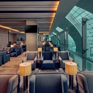 Plaza Premium Lounge Dubai 4
