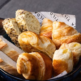 Brunch Im Besten Innenhof von Malasaña, Bei Tilda Neotaberna Castiza 2