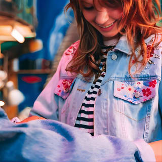 Custom a unique denim jacket with French celebrities’ designer 10