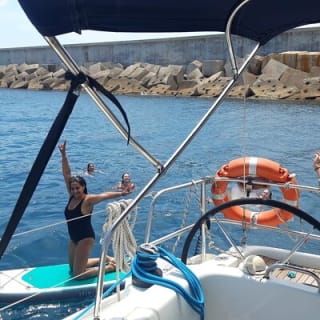 Private sailing and paddlesurfing tour with skipper up to 11 people 6