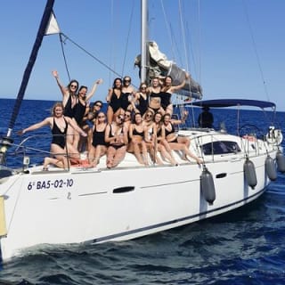 Private sailing and paddlesurfing tour with skipper up to 11 people 10