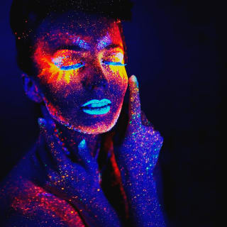 Paint in the Dark For 2 2