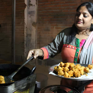 Food Tour and Eat like Locals  12