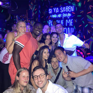 TOURNÉE DES BARS DE MADRID : shots GRATUITS, ENTRÉE DANS LES CLUBS VIP ET GUIDE DE LA SOIRÉE 4