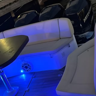 Barca a vela 36 piedi con cabina e bagno, Champagne incluso 23