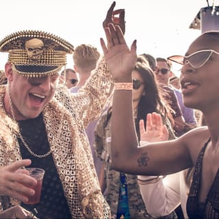 Southern Comfort’s Pride Boat Party with Sink The Pink 5