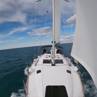 Private Day Charter auf Amazing Mowgli 7