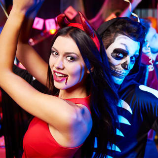 Haunted Shipwreck Halloween Costume Yacht Party 1