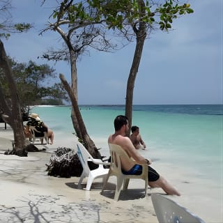 Excursión de día completo Islas del Rosario vip 4