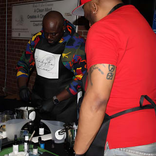 2 Hours Sip, Socialize, and Custom Soap Making in Atlanta 11
