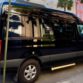 Wine Sippin', Tea Drinkin' & Tree Huggin' Tour: The Wadmalaw Adventure 2